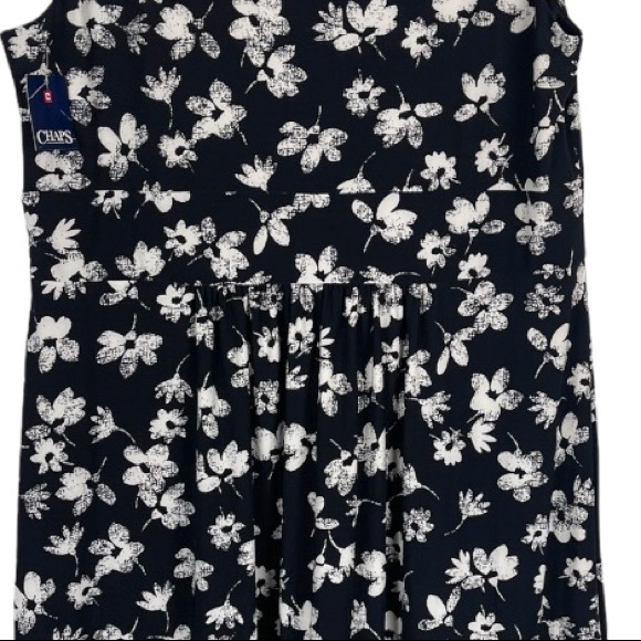 Get Ready for Spring! Chaps Floral Sleeveless Dress - Picture 5 of 8